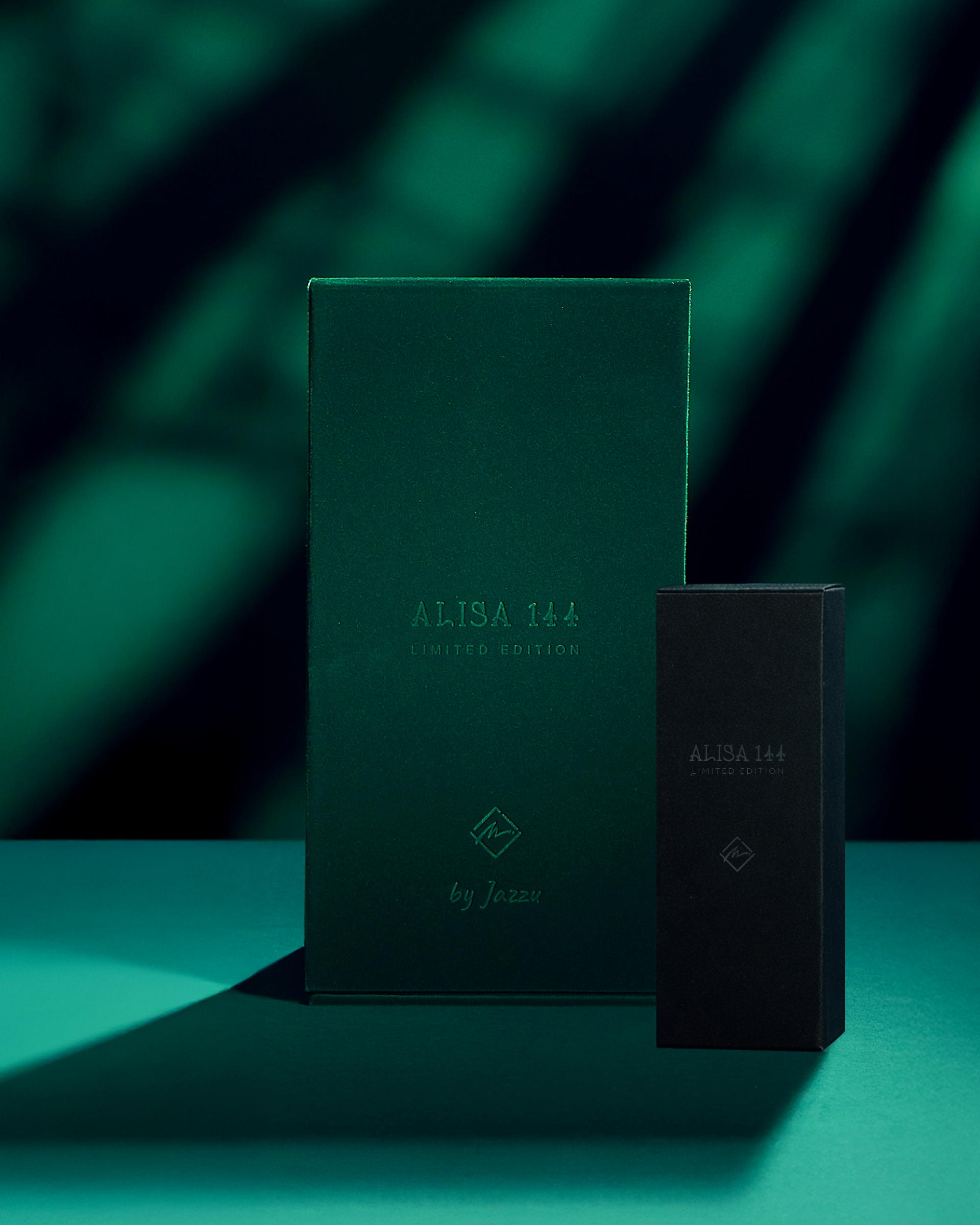 Alisa 144 home fragrance + 2 refills
